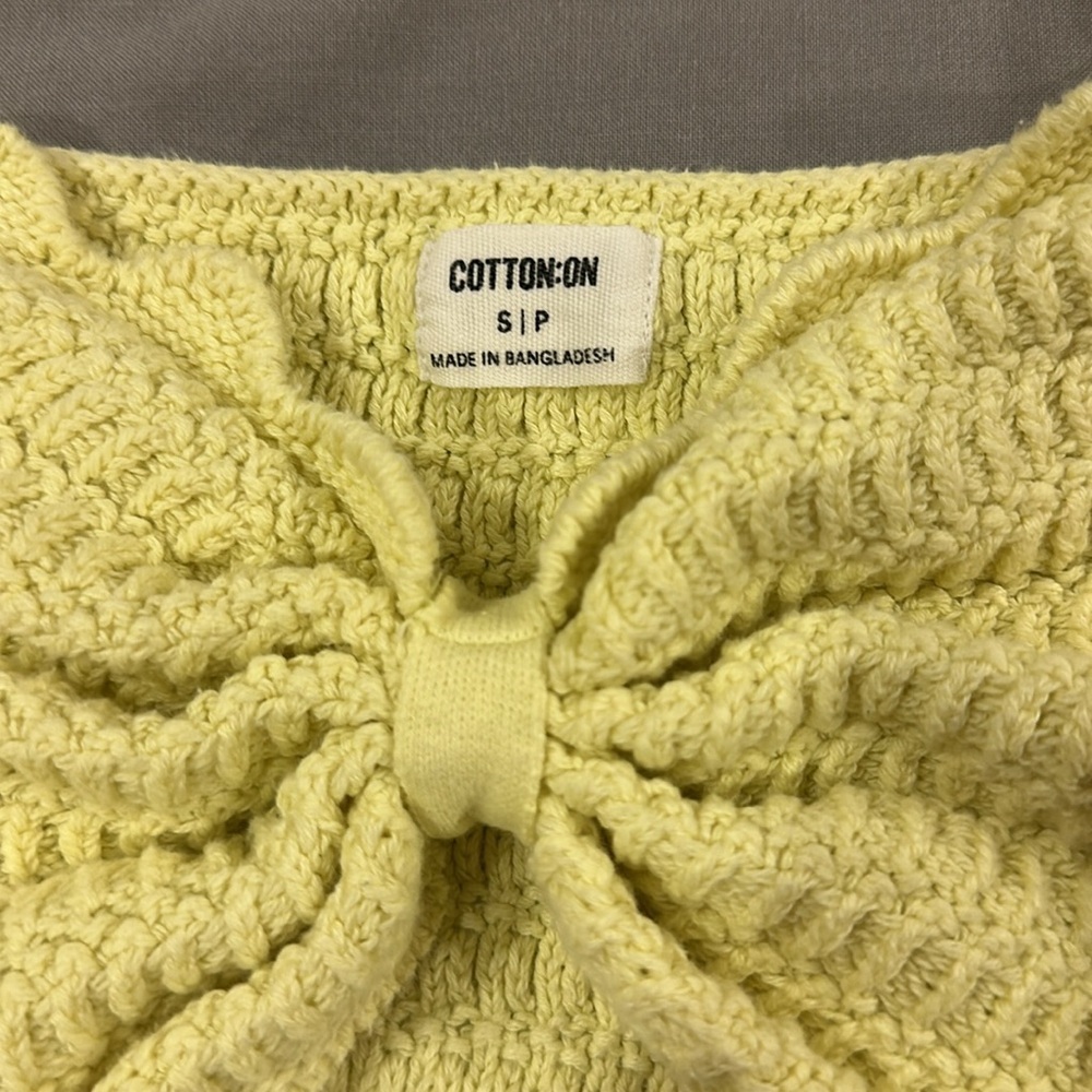 Cotton On Lemon Knit Crop Top - Picture 2 of 3